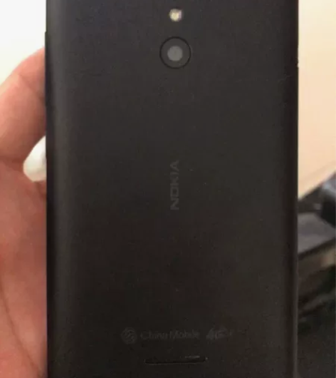 诺基亚手机 感兴趣的话给我留言吧！无任何维...