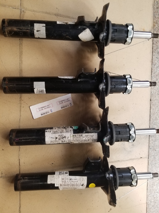 高尔夫7 凌渡 明锐前减震器避震器   原...