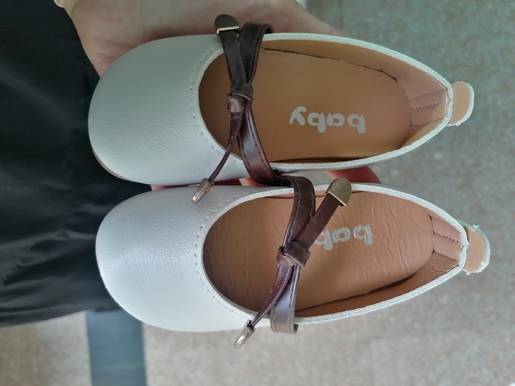 全新牛筋底公主娃娃鞋米色单鞋