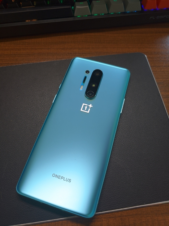 一加8pro 顶配12+256g，无盒，充...