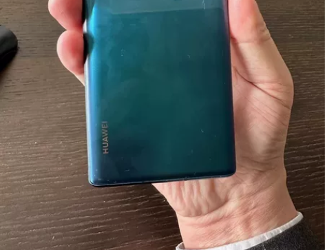 便宜出现国行8+128华为mate30pr...