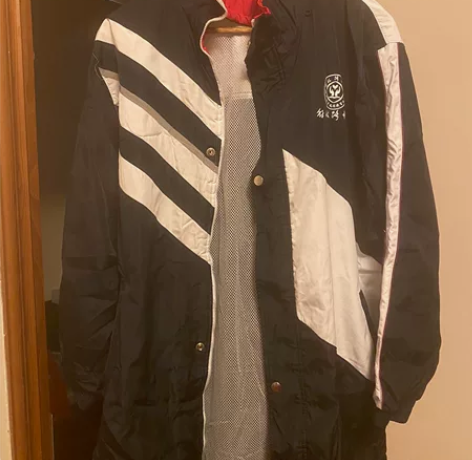 自贡市解放路中学冬季校服。男.170.含内...