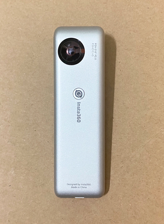 insta 360 nano全景相机