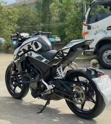 小忍者摩托车跑车趴赛街车地平线街车公路赛2...