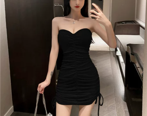 性感黑色抹胸泫雅风连衣裙女性感修身褶皱抽绳...