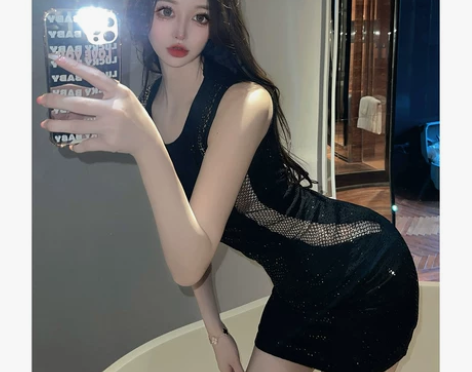?无袖背心连衣裙女别致惊艳甜辣裙网纱拼接包...