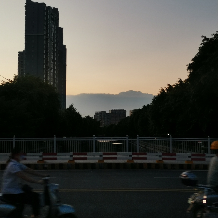【收】收一台1k左右的相机  （微单最好