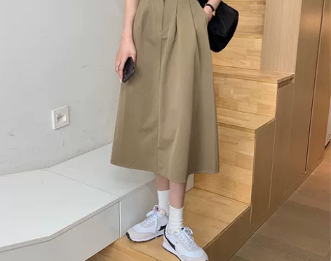 高腰a字半身裙复古日系工装风卡其色裙子女中...