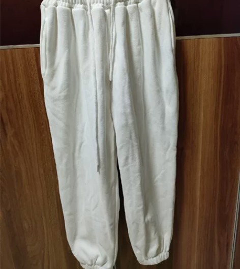 纯白加绒卫裤女  s-m  压箱底  没污...