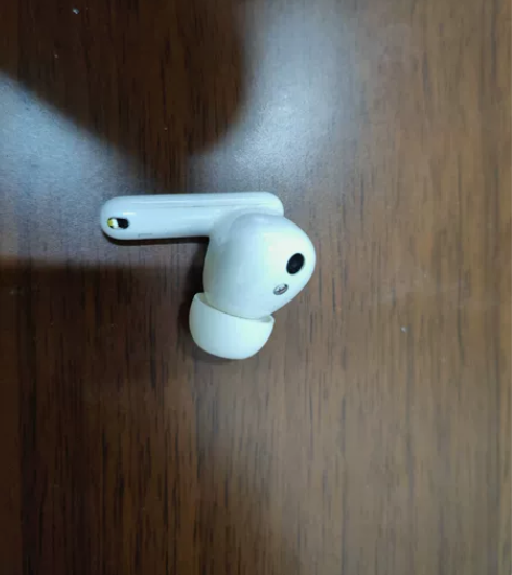 闲置左耳earbuds3pro，更换一枚右...