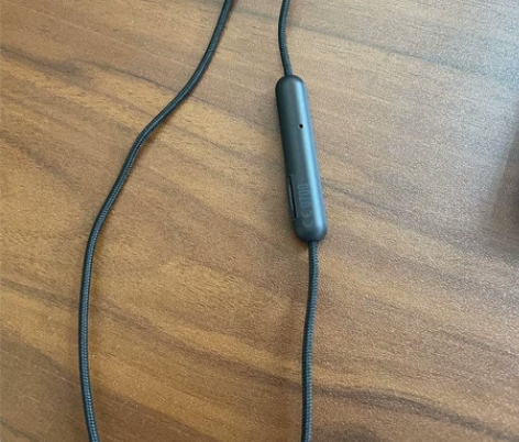 黑眼豆豆二代蓝牙运动耳机I.am +but...