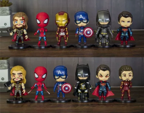 #网红潮玩入手待升值 复仇者联盟手办钢铁侠...