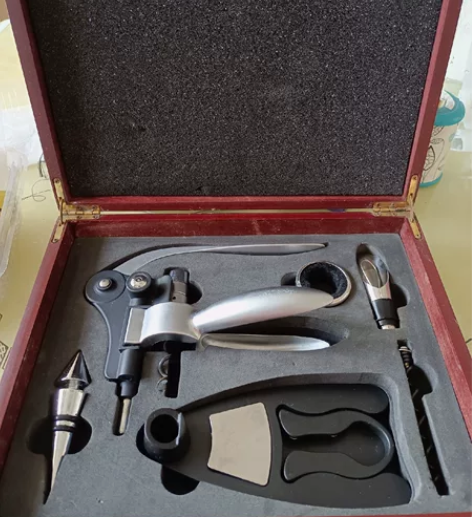 放着未用 包邮，红酒开瓶器套装8件套 红酒...