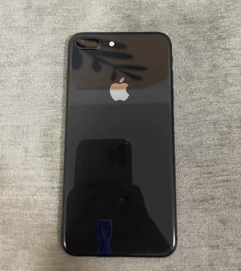 型号：iphone  8plus 颜色：黑...