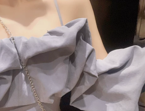 飘玥 连衣裙 感兴趣的话点“我想要”和我私...