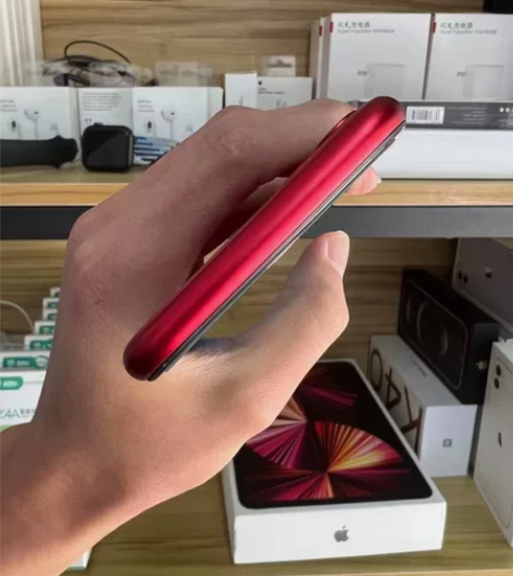 苹果11 优势出一个 国行128G 换屏无...