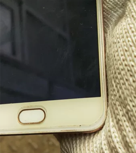 vivo，丫67，二手，一密已退，一线收入...