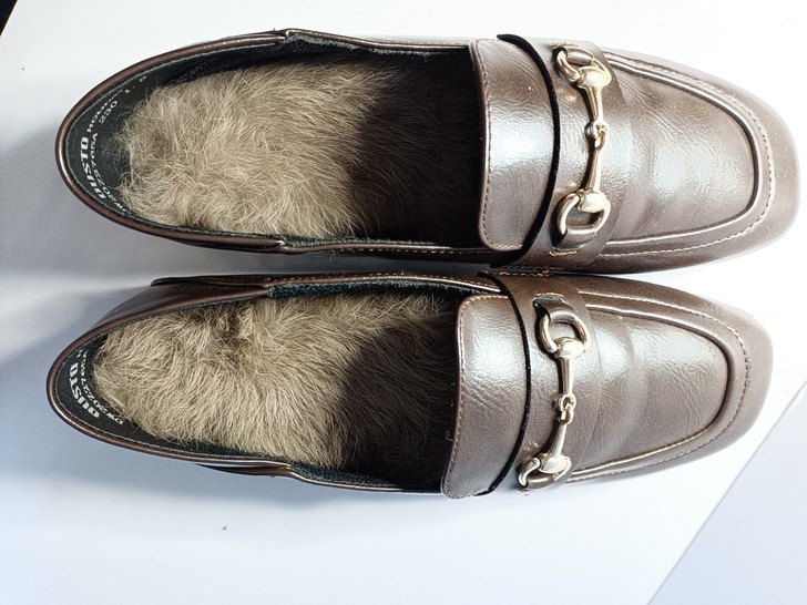 全新大东兔毛秋冬豆豆鞋，专柜正品36码