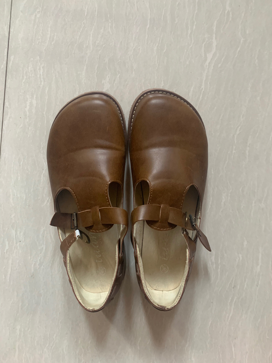 36码娃娃鞋，基本没穿过，60元出