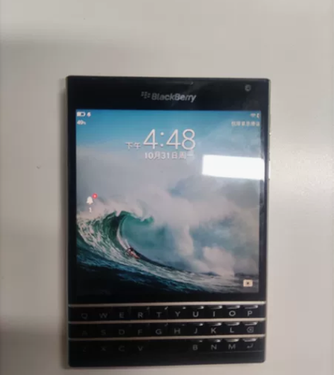 黑莓 passport 黑色 使用没有任何...
