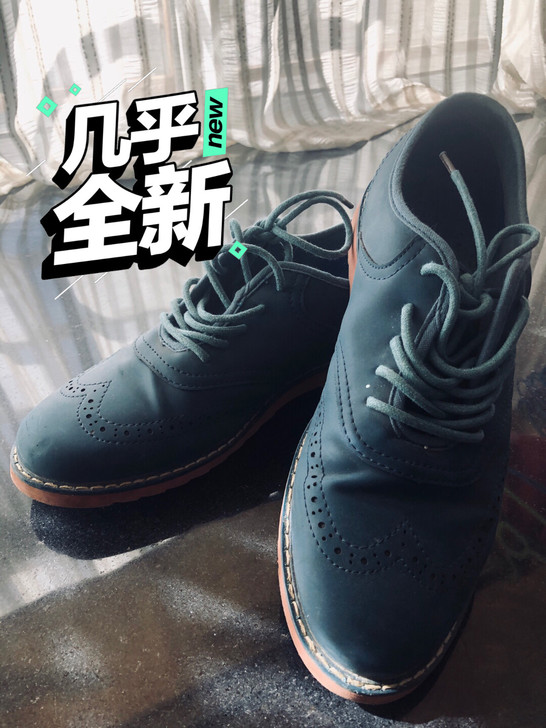 蓝色布洛克男士皮鞋，很好搭配。喜欢的99带...