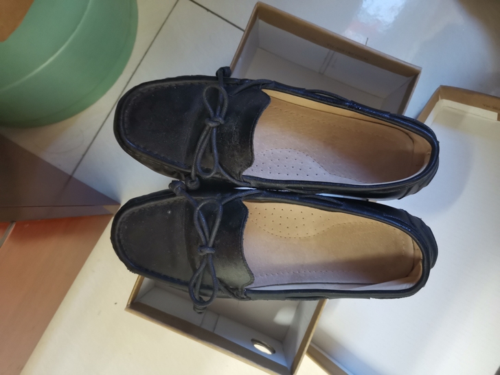 黑色平底软底女37码豆豆鞋