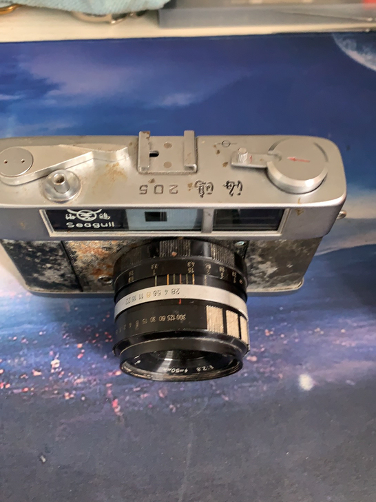 海鸥205旁轴，胶片相机，成色如图，快门没...