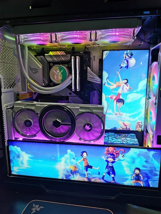 rog主机，自己组装的，瞒挂着，有人要出到...