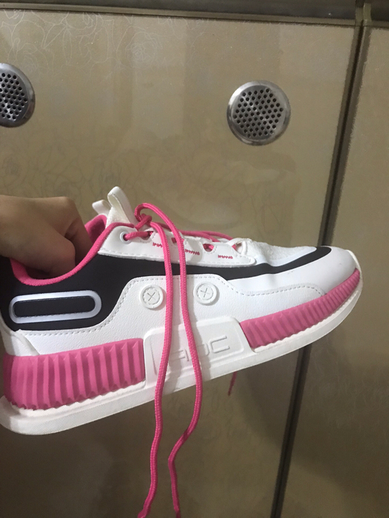 安踏女鞋37.5，，运动鞋休闲鞋，，50出