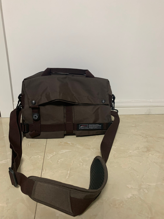 吉尼佛户外包，防雨，耐磨！