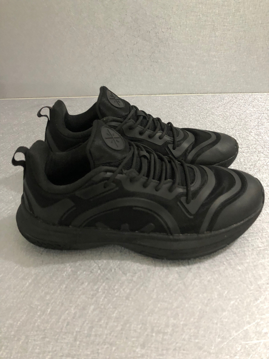 41码，李宁品牌运动鞋耐磨实战篮球鞋