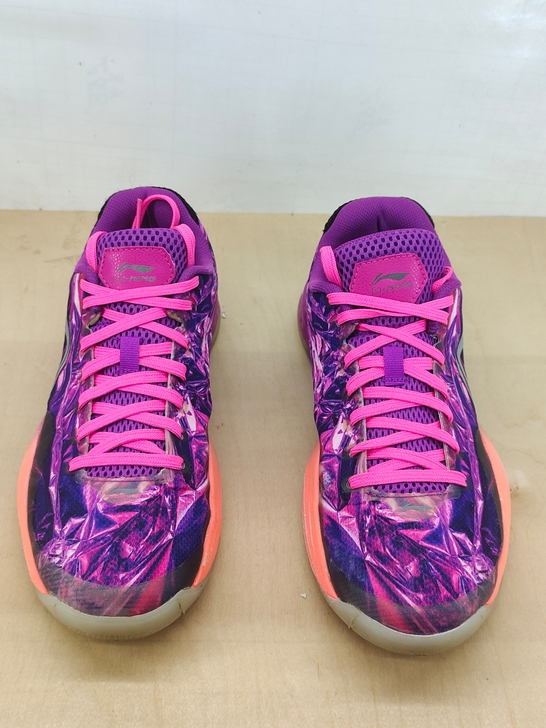 李宁夜行者42码  实拍无滤镜  收货如图