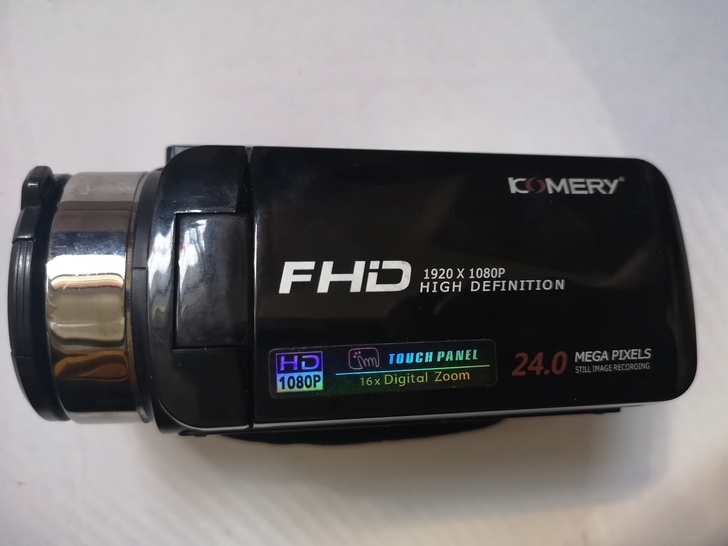 KOMERY  FDH超高清数码摄像机。型...