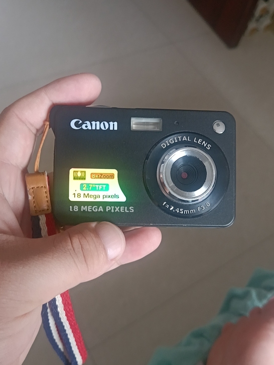 照相机，电池不行了，便宜出