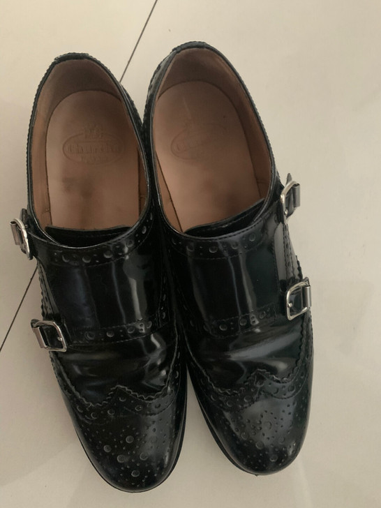 黑色布洛克雕花皮鞋36码