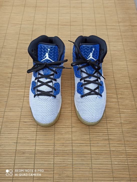 43码aj乔丹篮球鞋