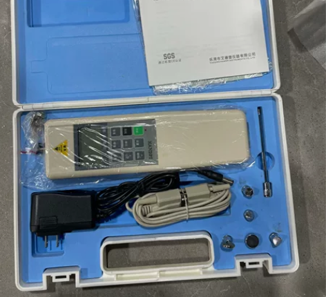 拉力器 500N 公制50kg 全新 包邮...