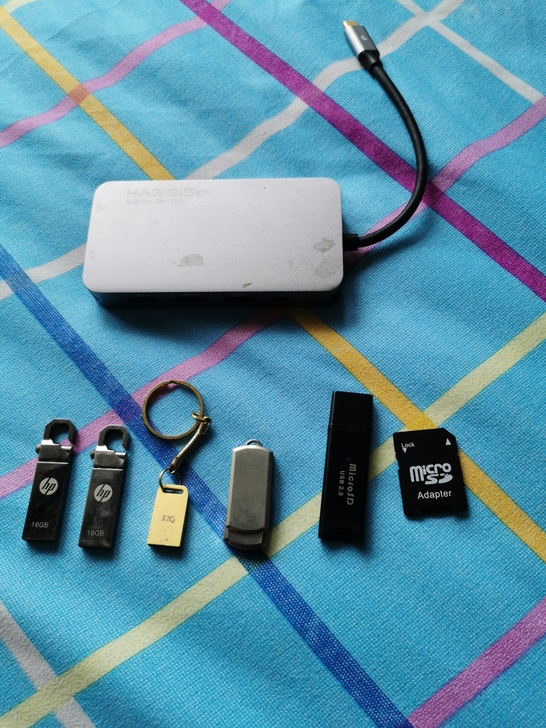 闲置usb多功能转接器和u盘出售