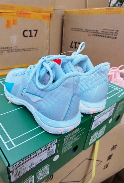 次高端李宁 突袭3。吊牌899元