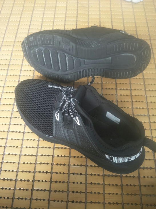 43码乔丹休闲运动鞋  无瑕疵 无开胶 正...