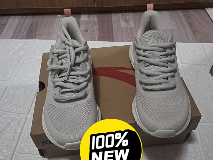 安踏！！！36.5码！！！65米包邮！！！