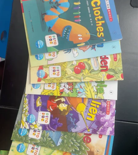 培生幼儿英语基础词汇48册，原价180，现...