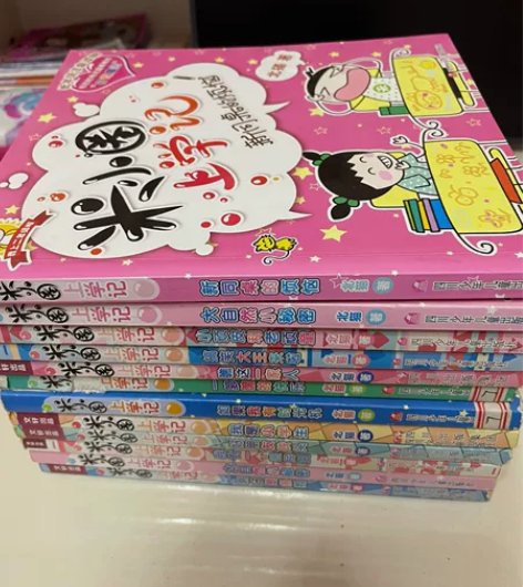 转卖小学生书籍：米小圈上学记，北猫著名的书...
