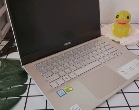 【急需用钱,出自用电脑】华硕(ASUS)二...
