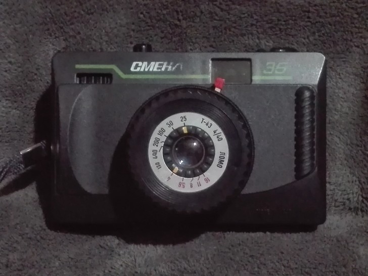 LOMO斯米娜35旁轴胶片相机