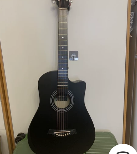 闲置38寸单板吉他 以前800多买的 个人...