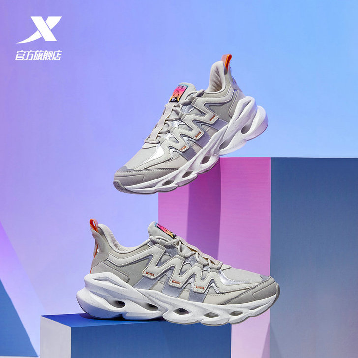 XTEP/特步 跑步鞋。正品