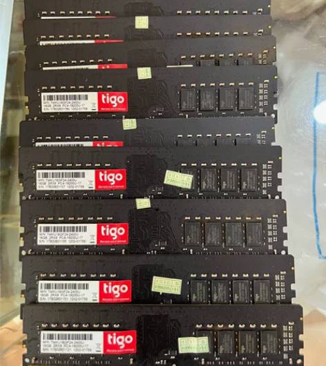 金泰克内存拆机16g2400 ddr4台式...