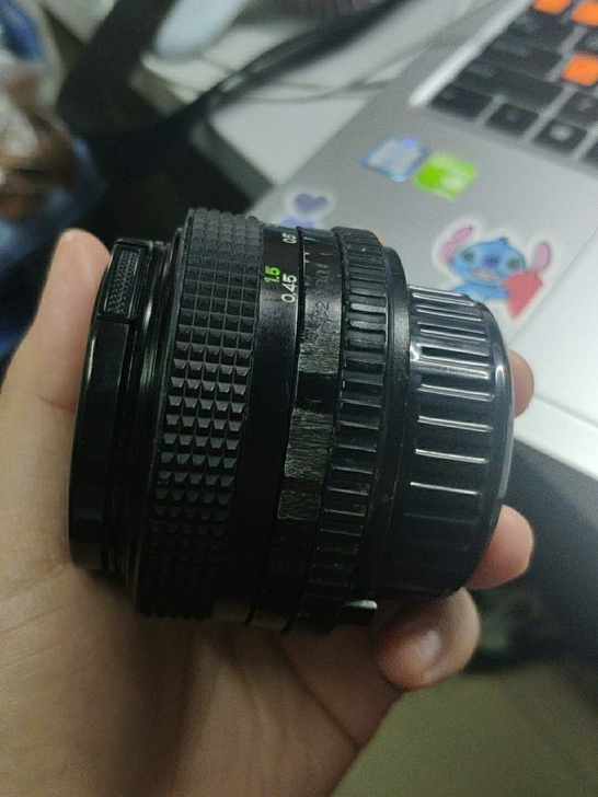 成色不太好的海鸥 50 1.8镜头