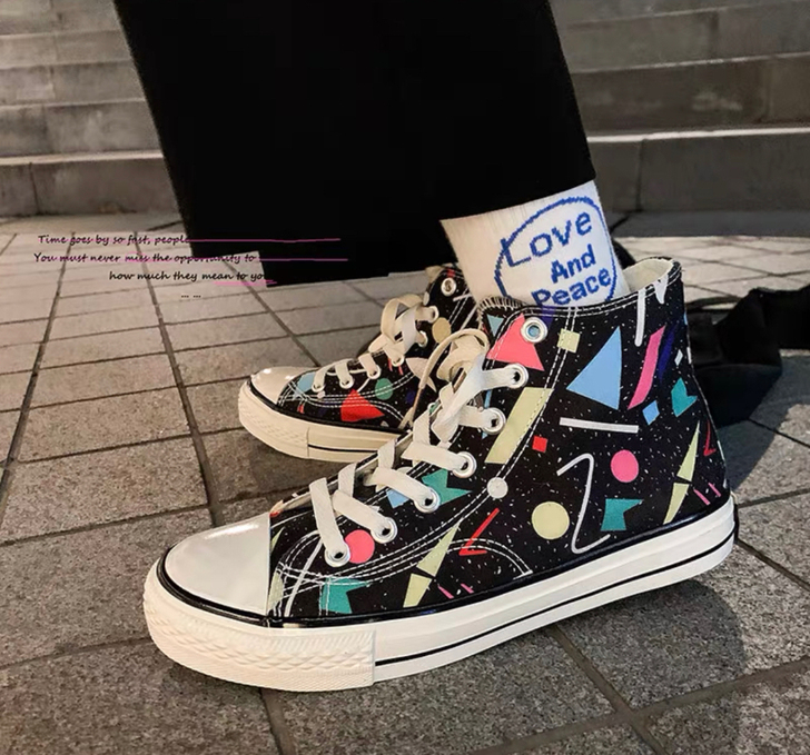 匡威高帮 涂鸦款 帆布鞋